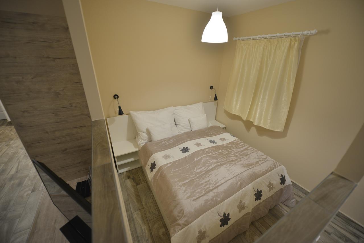 Panorama City Apartman Pecs Exterior photo